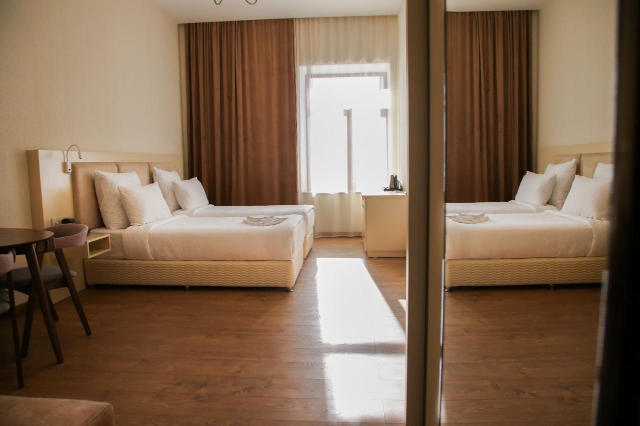 Kuma Hotel Gyumri Exterior photo